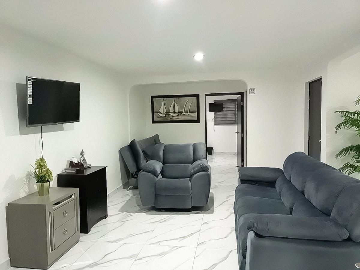 Sunset Suites 마사틀란 외부 사진